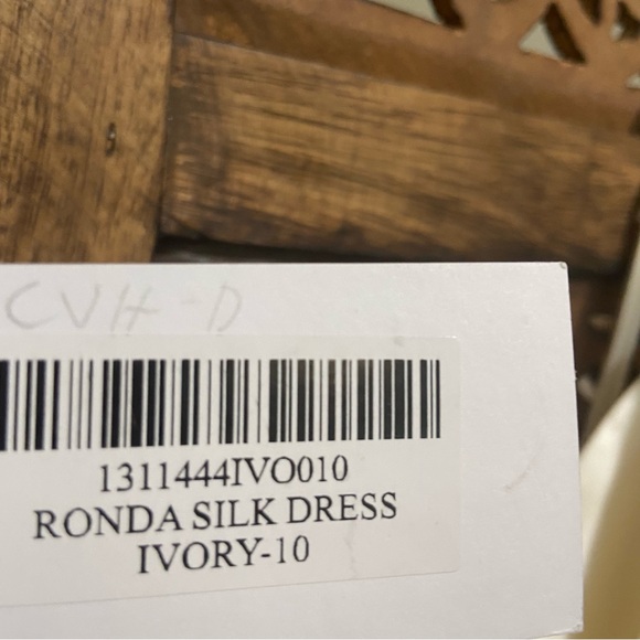 NEW NWT Reformation Ronda silk dress ivory - Picture 6 of 6